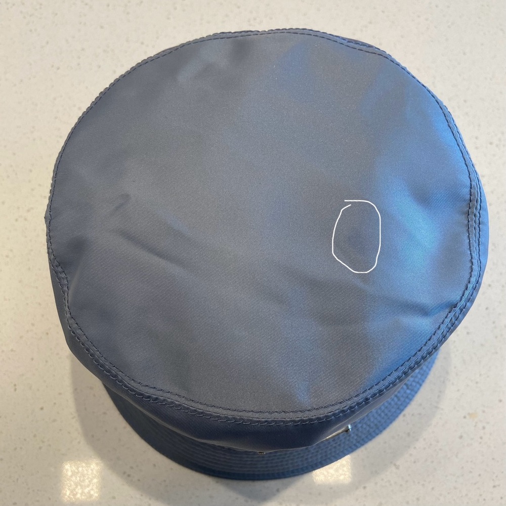 $695 EUC Prada Re-Nylon Bucket Hat Cornflower Blue Size M - Picture 3 of 14